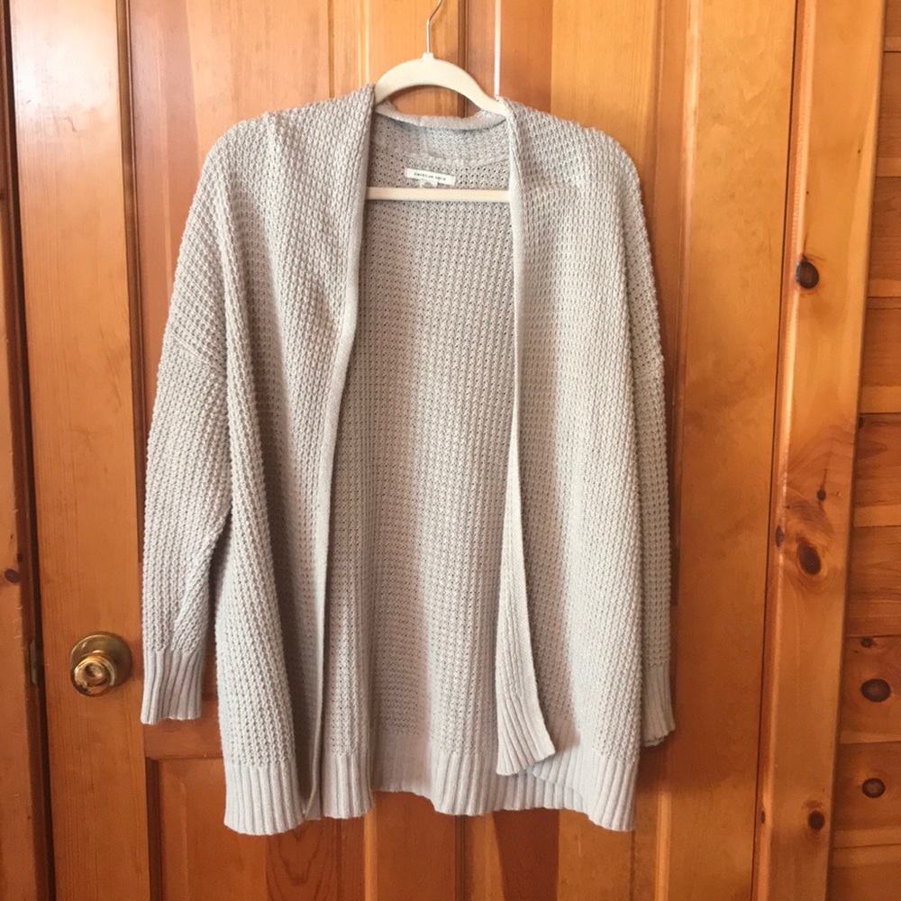 AE Cardigan